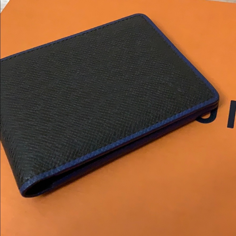 Louis Vuitton men’s wallet
